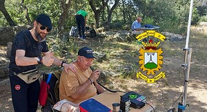 Participantes en encuentro Radio naturaleza Colmenarejo 2026 junto al embalse